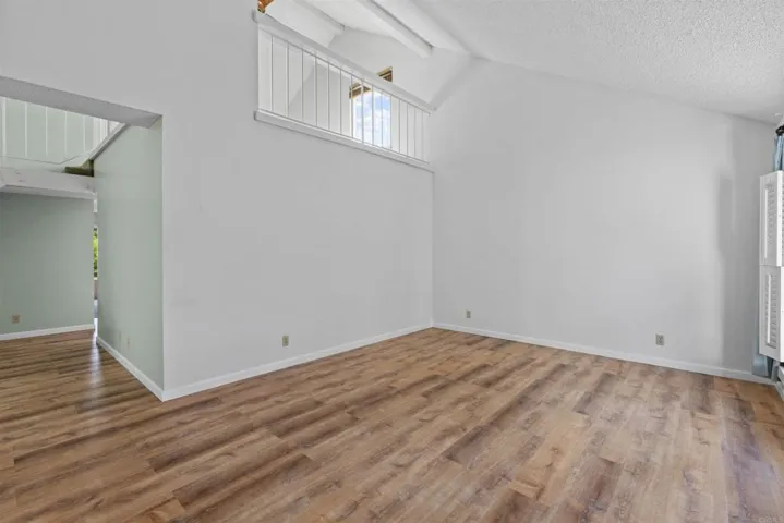 10040 Summitside Ln, Spring Valley, California 91977