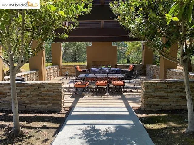 1080 Pomerol Cir, Brentwood, California 94513