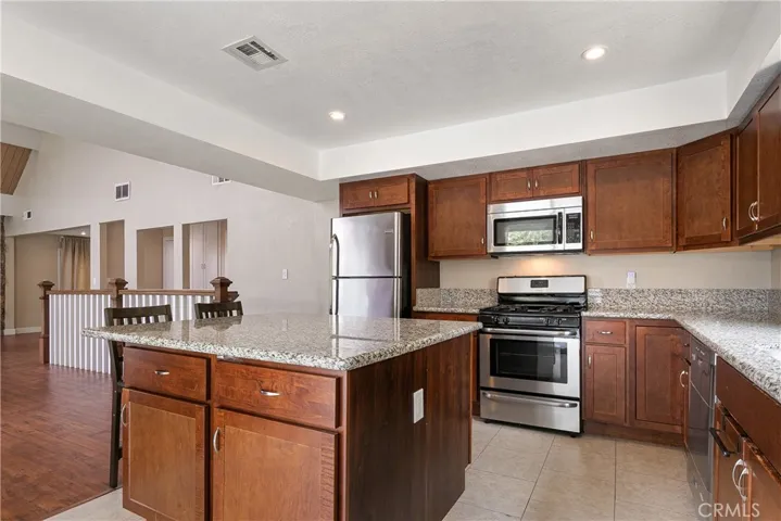263 Golf Course Road, Lake Arrowhead, California 92352