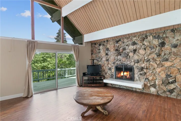 263 Golf Course Road, Lake Arrowhead, California 92352