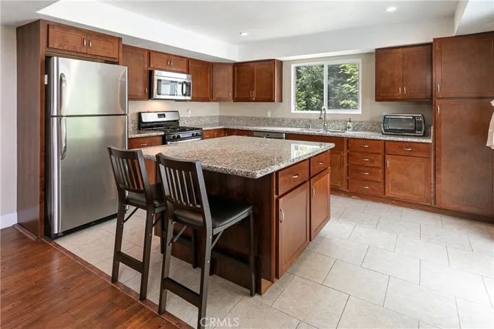 263 Golf Course Road, Lake Arrowhead, California 92352