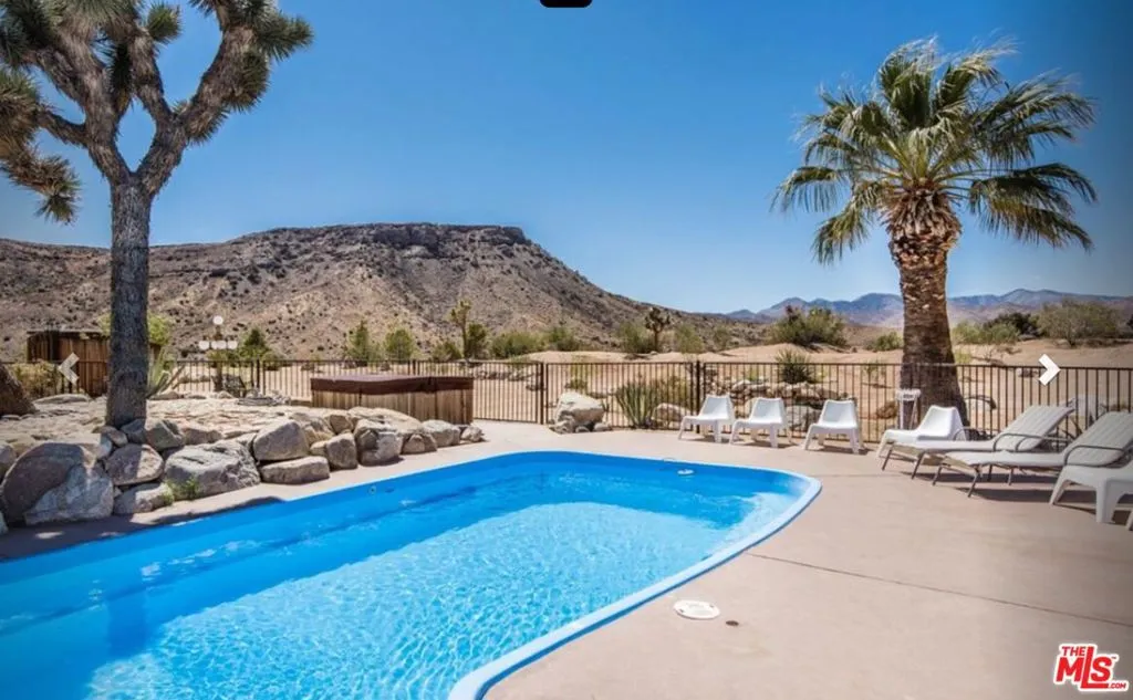 3569 Calmada Rd Road, Pioneertown, California 92268 home-pic-4