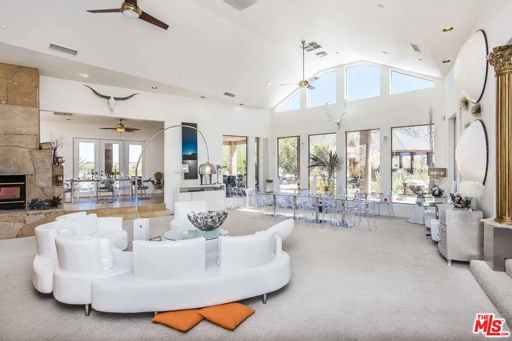 3569 Calmada Rd Road, Pioneertown, California 92268 home-pic-7