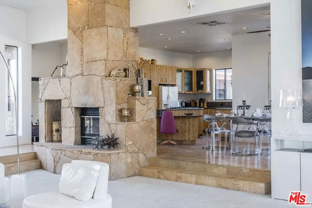 3569 Calmada Rd Road, Pioneertown, California 92268 home-pic-15