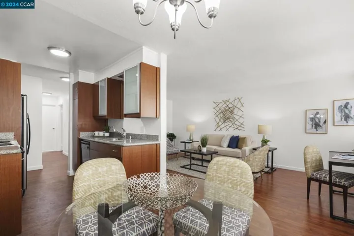 360 Vernon St 212, Oakland, California 94610