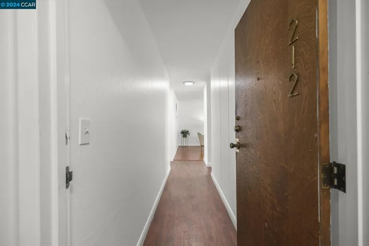 360 Vernon St 212, Oakland, California 94610