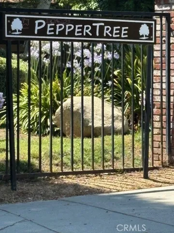 7308 Corbin Avenue M, Reseda, California 91335