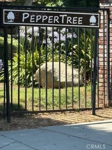 7308 Corbin Avenue M, Reseda, California 91335
