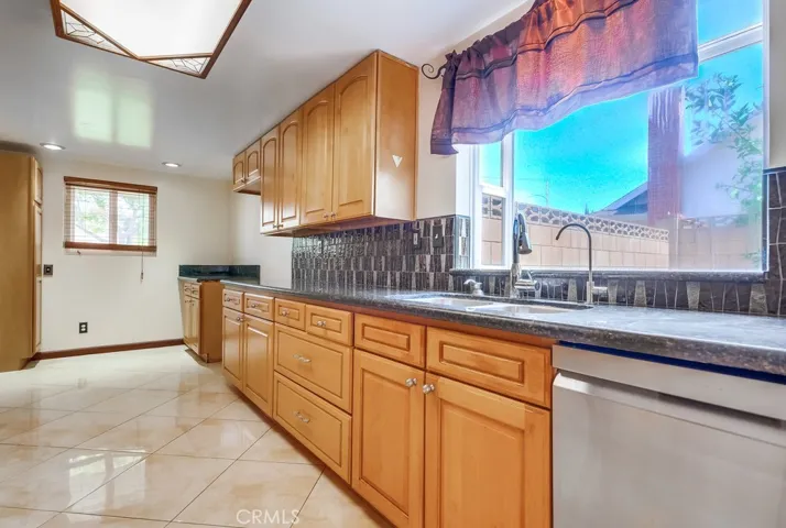 564 E Cambert Street, San Dimas, California 91773