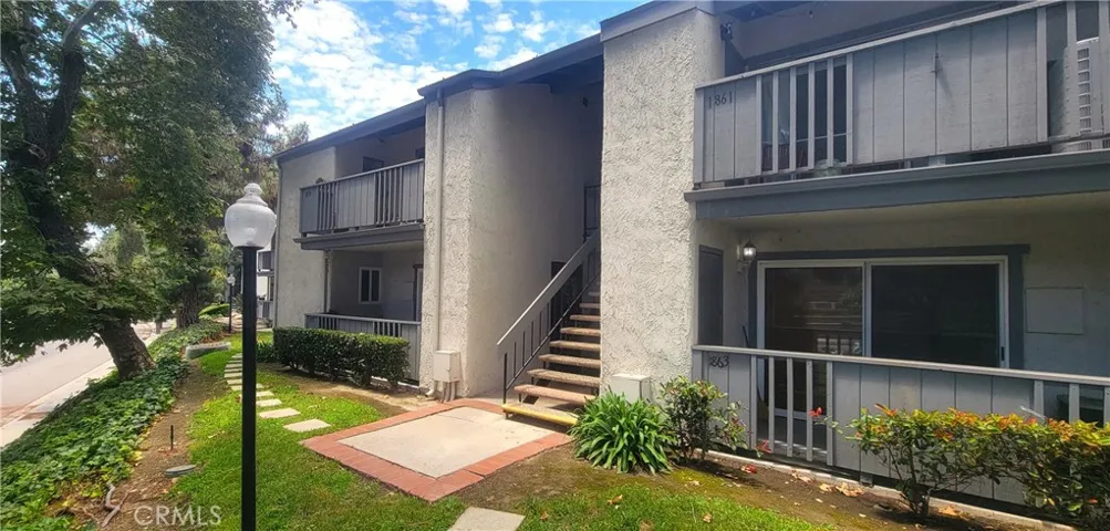 1859 Brea Boulevard 204, Fullerton, California 92835