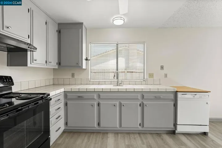 2146 Ackerman Dr, Pittsburg, California 94565-4650