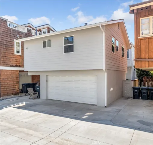 608 & 608.5 Acacia Avenue, Corona Del Mar, California 92625