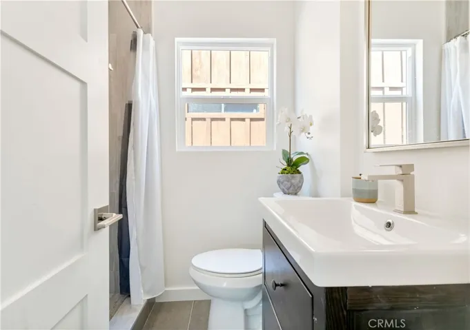 608 & 608.5 Acacia Avenue, Corona Del Mar, California 92625