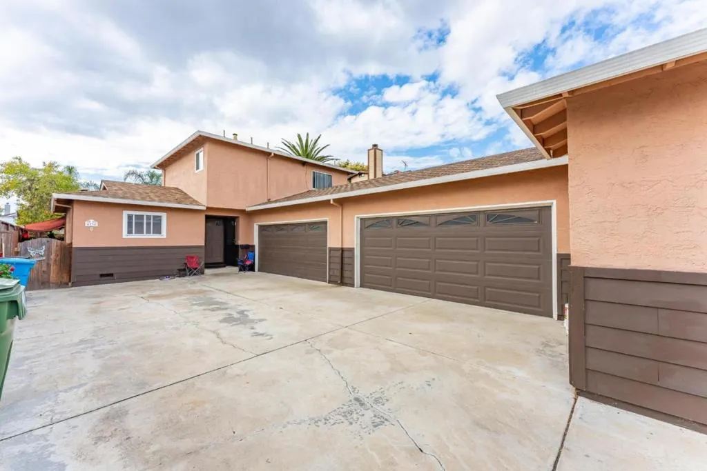 4230 Bassett Street 2, Santa Clara, California 95054 home-pic-0