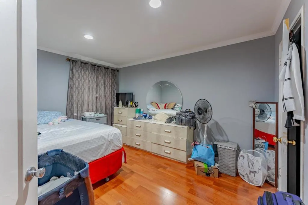 4230 Bassett Street 2, Santa Clara, California 95054 home-pic-17