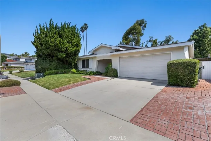 4921 Golden Arrow Drive, Rancho Palos Verdes, California 90275