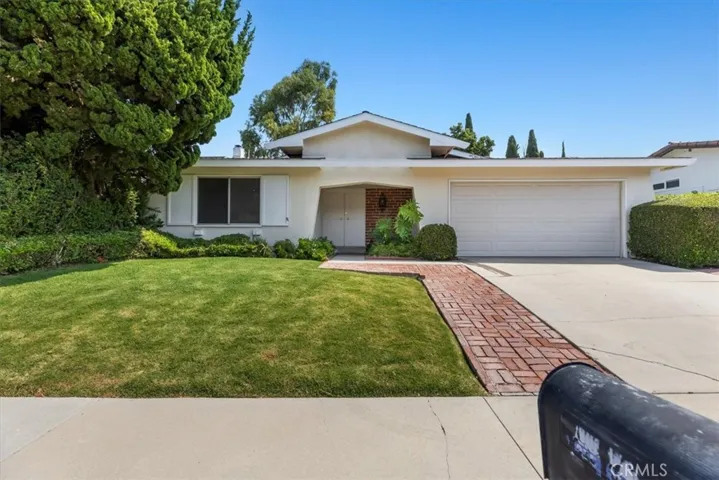 4921 Golden Arrow Drive, Rancho Palos Verdes, California 90275