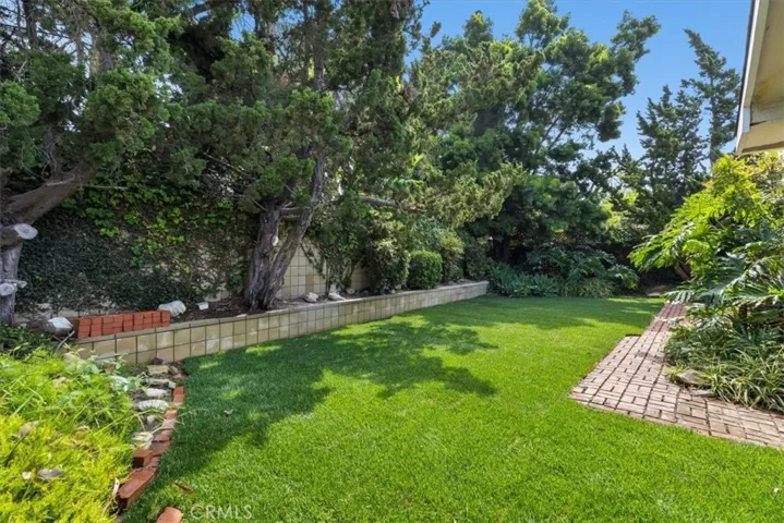 4921 Golden Arrow Drive, Rancho Palos Verdes, California 90275