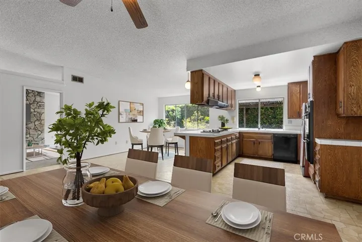4921 Golden Arrow Drive, Rancho Palos Verdes, California 90275