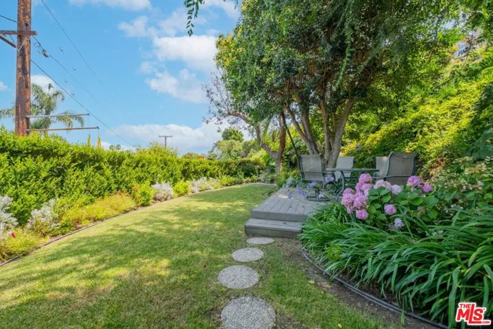 2126 Dorado Drive, Rancho Palos Verdes, California 90275
