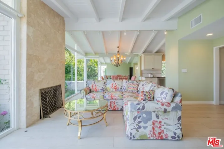 2126 Dorado Drive, Rancho Palos Verdes, California 90275