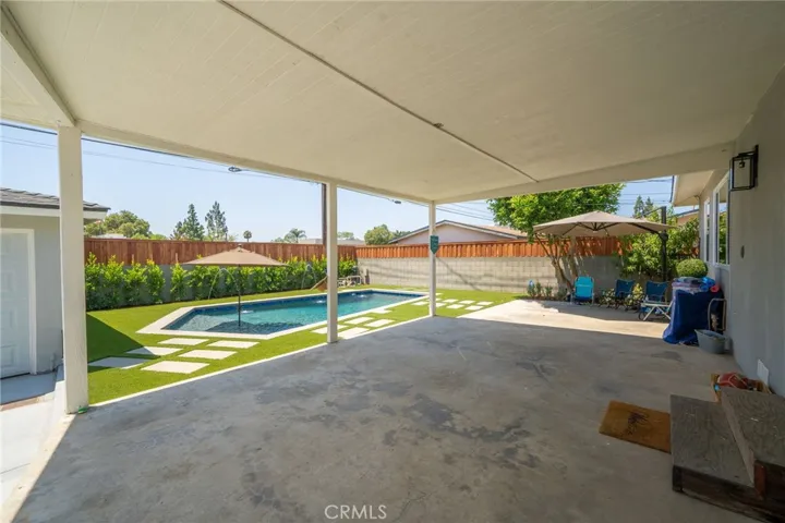 1042 Newhill Street, Glendora, California 91741