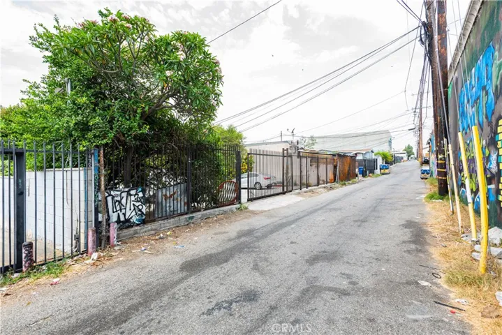 3731 Whittier Boulevard, Los Angeles, California 90023