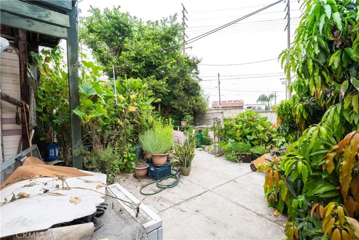 3731 Whittier Boulevard, Los Angeles, California 90023