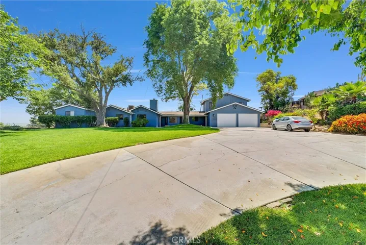 10130 Wells Avenue, Riverside, California 92503