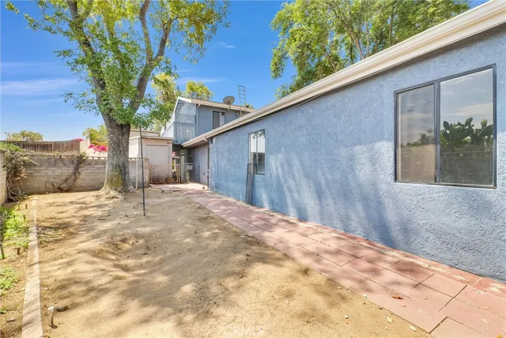 10130 Wells Avenue, Riverside, California 92503