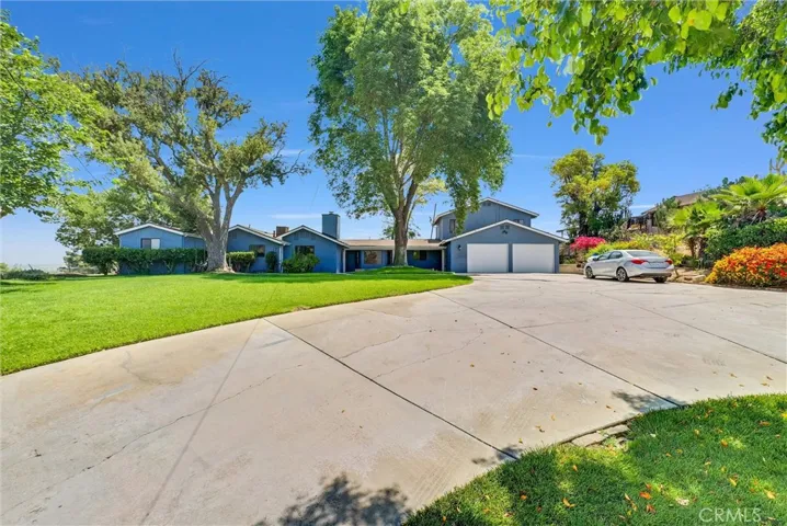 10130 Wells Avenue, Riverside, California 92503