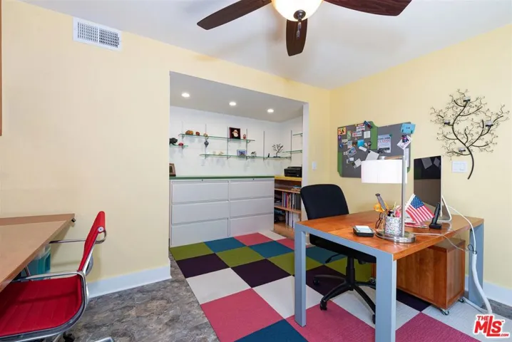 10434 Larwin Avenue, Chatsworth, California 91311