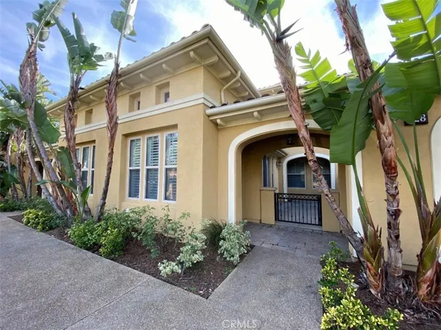 130 Chantilly, Irvine, California 92620
