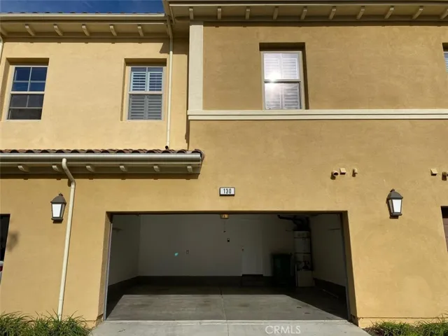 130 Chantilly, Irvine, California 92620
