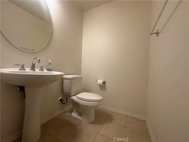 130 Chantilly, Irvine, California 92620