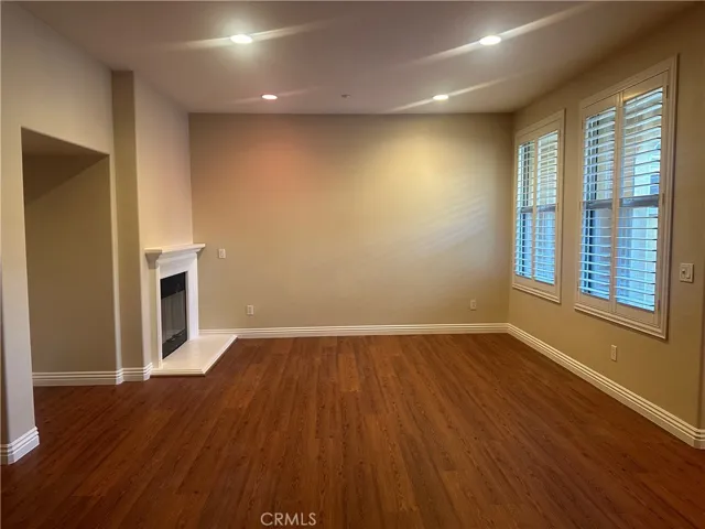 130 Chantilly, Irvine, California 92620