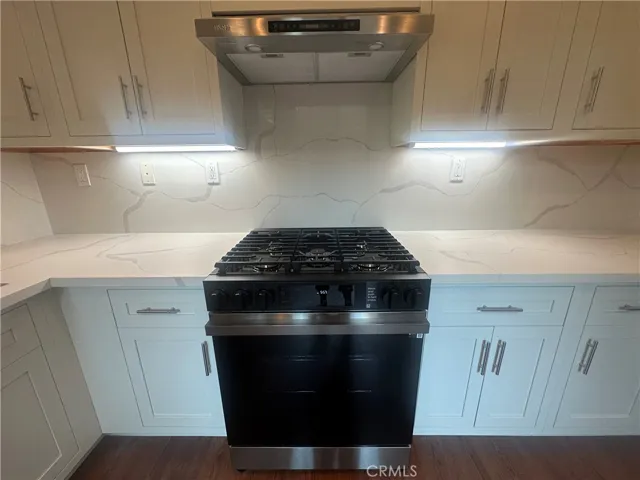 130 Chantilly, Irvine, California 92620
