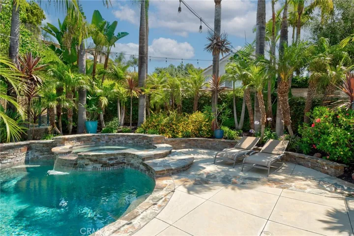 14 San Angelo, Foothill Ranch, California 92610