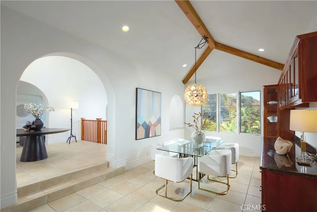 4347 Canyon View Lane, Palos Verdes Peninsula, California 90274 home-pic-13