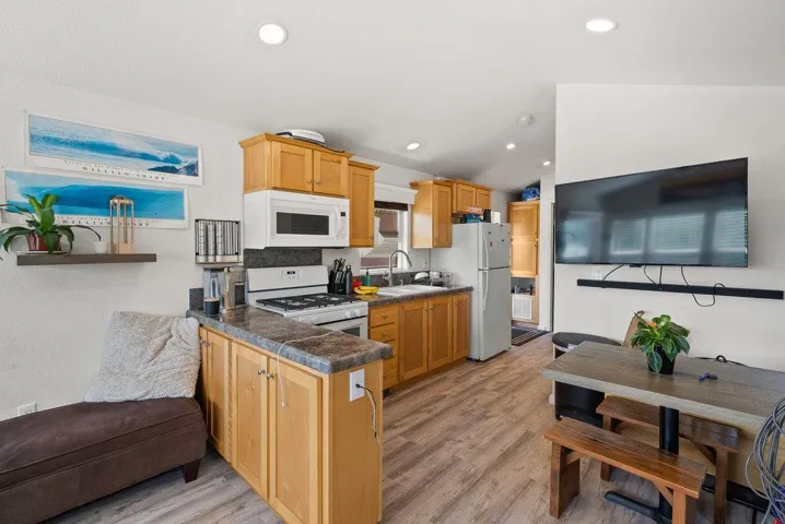 1270 Trabing Road, Watsonville, California 95076
