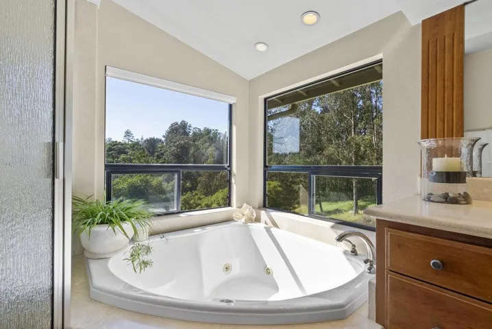 1270 Trabing Road, Watsonville, California 95076