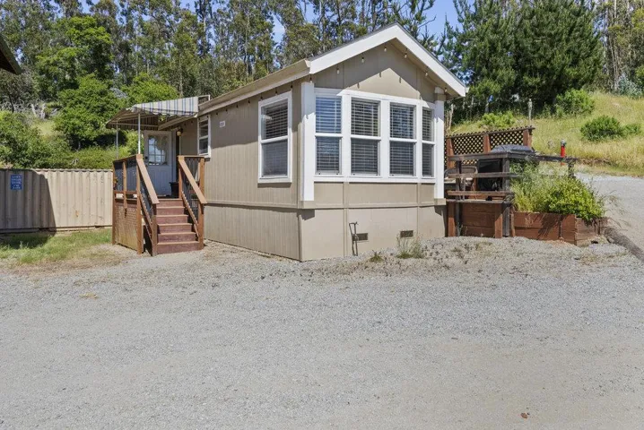1270 Trabing Road, Watsonville, California 95076