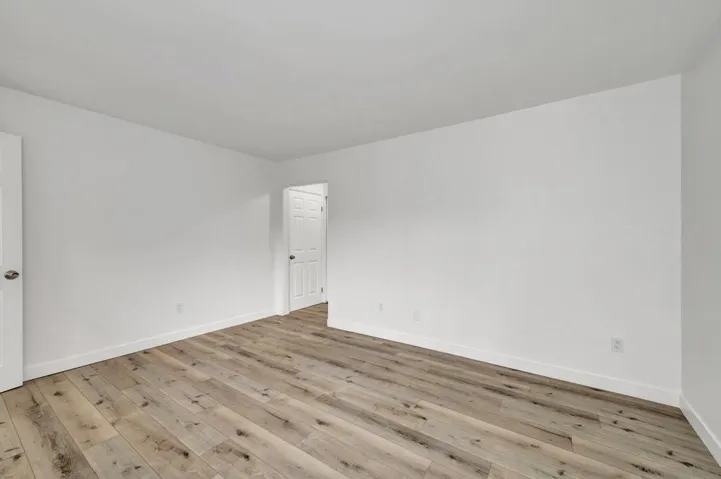 8133 El Paseo Grande, La Jolla, California 92037