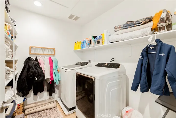 5843 Crescent Way, Banning, California 92220