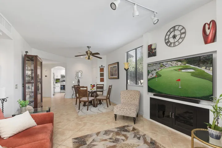 38361 Nasturtium - Great Room Living Rm