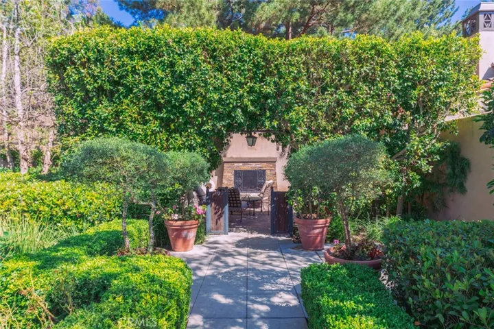 52 Greenhouse, Irvine, California 92603
