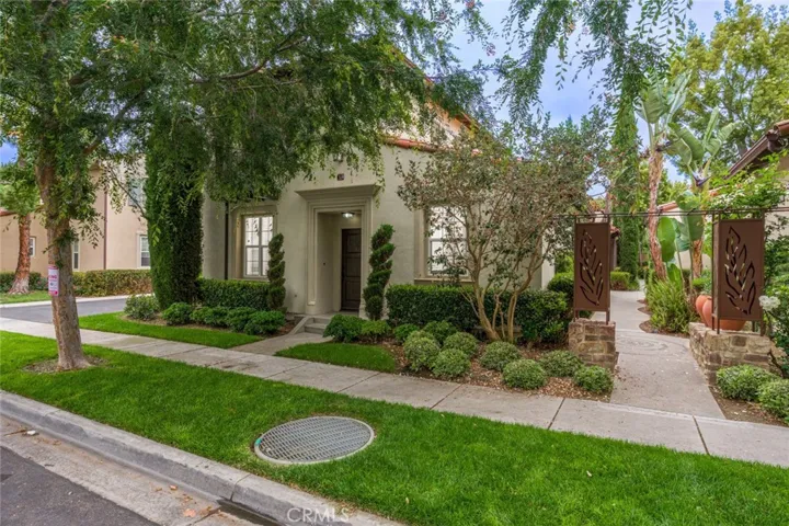 52 Greenhouse, Irvine, California 92603