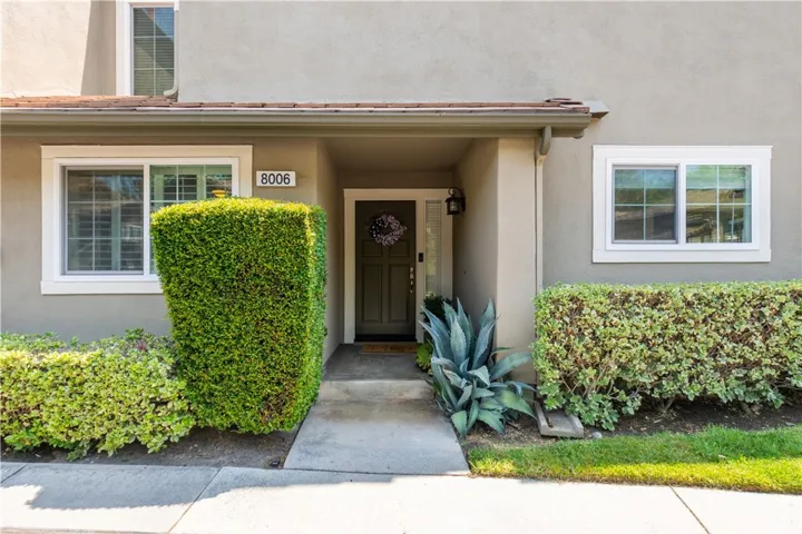 8006 E Snowberry Lane, Anaheim Hills, California 92808