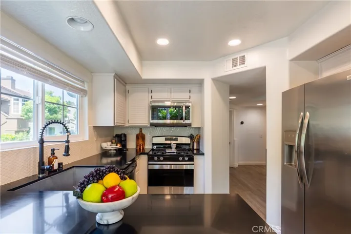 8006 E Snowberry Lane, Anaheim Hills, California 92808