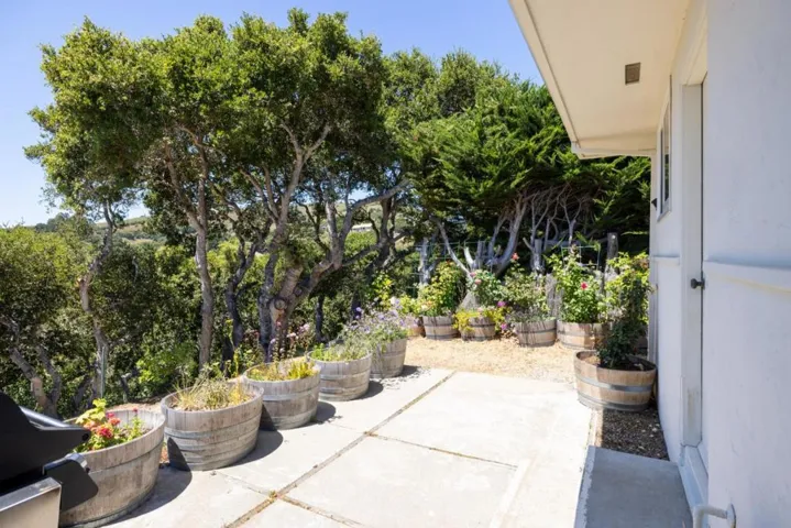 25800 Tierra Grande Drive, Carmel Valley, California 93923
